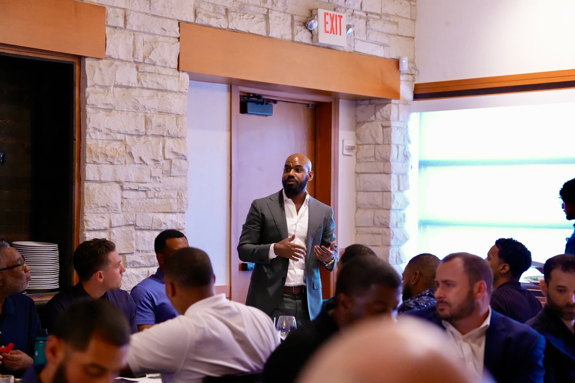 Audience listening during a Cyber In Color presentation
